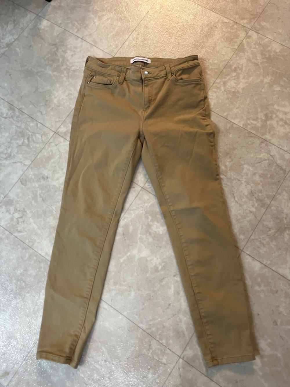 Amazon Essentials Olive Green Slim Straight Pants 10